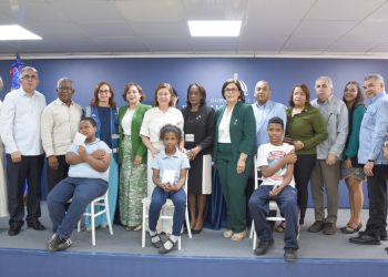 Niños serán vacunados contra el Virus del Papiloma Humano por primera vez en el país