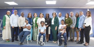 Niños serán vacunados contra el Virus del Papiloma Humano por primera vez en el país