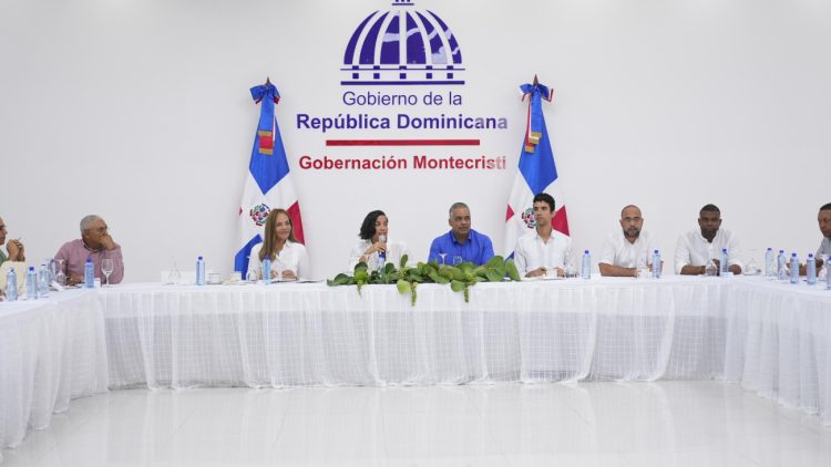 Programa “El Gobierno en las Provincias” realiza jornada en Montecristi