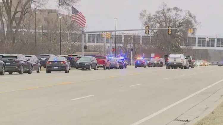 Detienen a hombre en Míchigan por tiroteo en hospital que dejó un herido