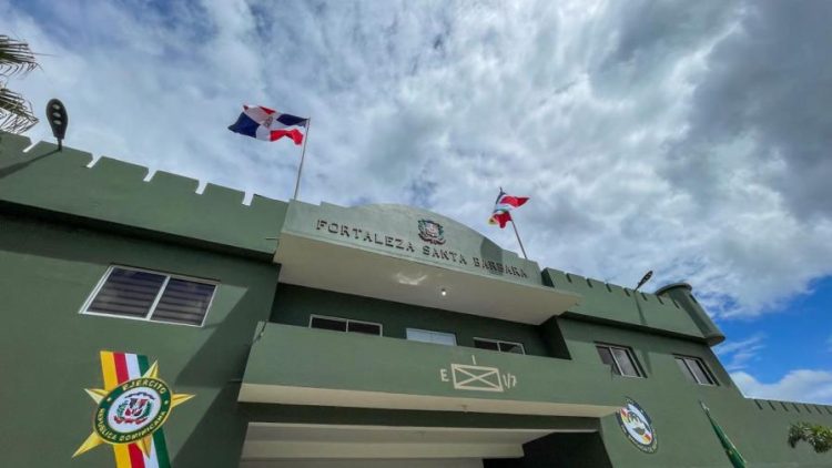 Preso asesina su pareja durante visita y luego se suicida