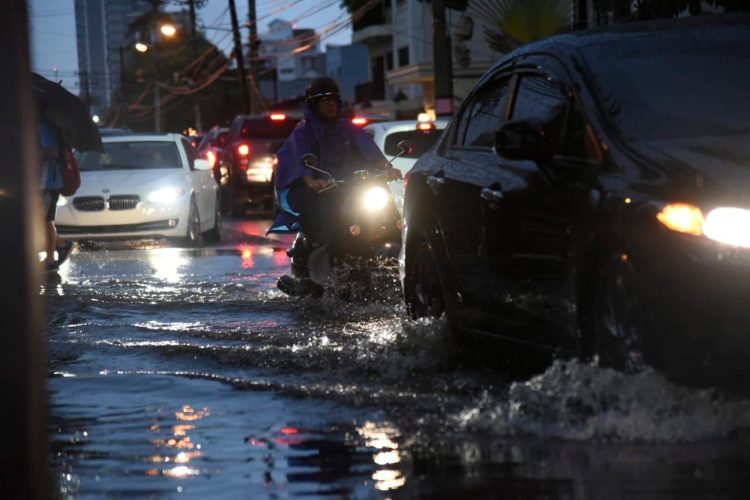Remanentes frontales provocarán lluvias pasajeras