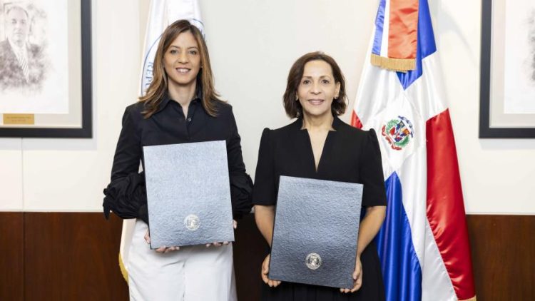 Unibe y APAP firman convenio para fomentar la educación