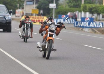 Policía muerto y militar herido al intervenir en carrera clandestina en Dajabón