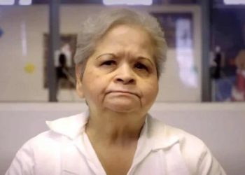 Niegan libertad condicional a Yolanda Saldívar por el asesinato de Selena Quintanilla