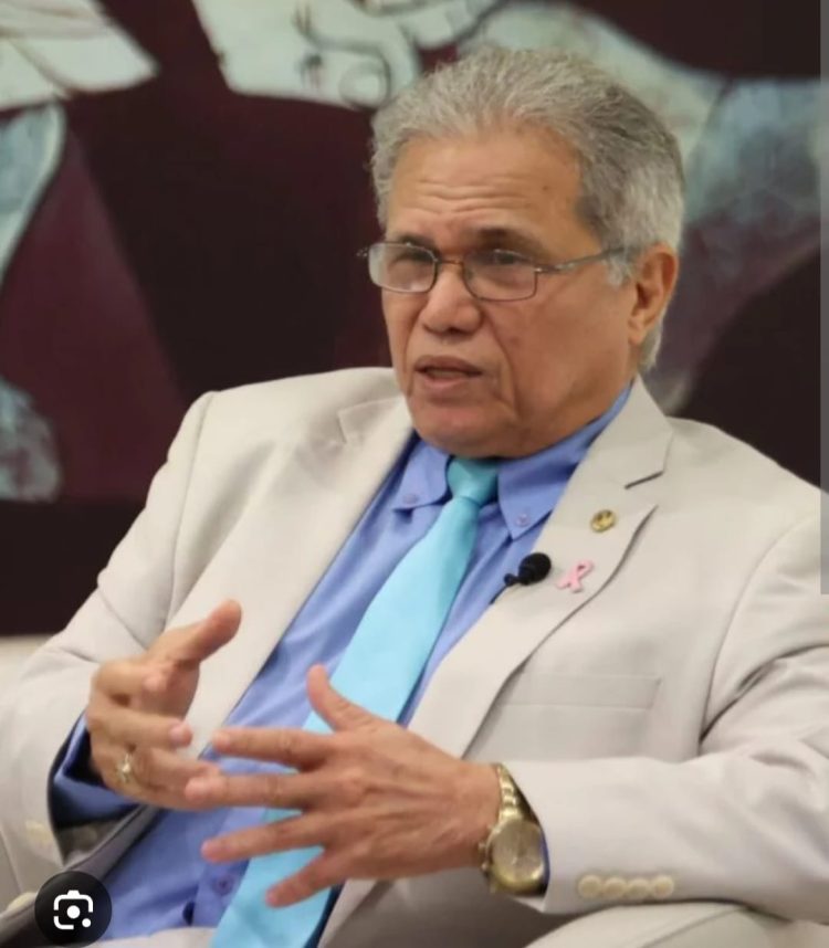 Gobierno y Colegio Médico se reunirán para tratar aumento salarial de los médicos pensionados