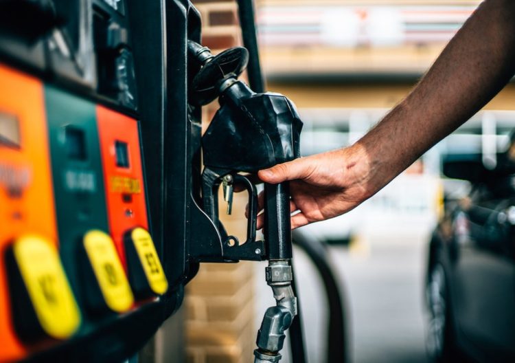 Precios de los combustibles de mayor consumo se mantendrán sin cambios