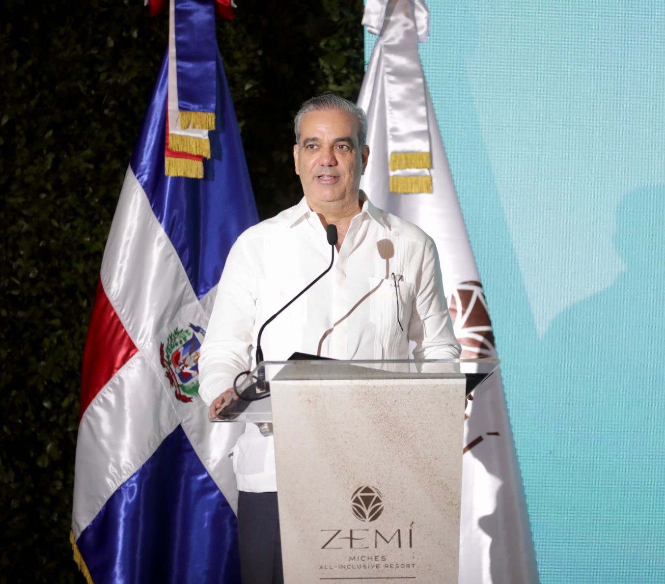 Abinader afirma Miches es hoy una realidad tangible del desarrollo turístico nacional