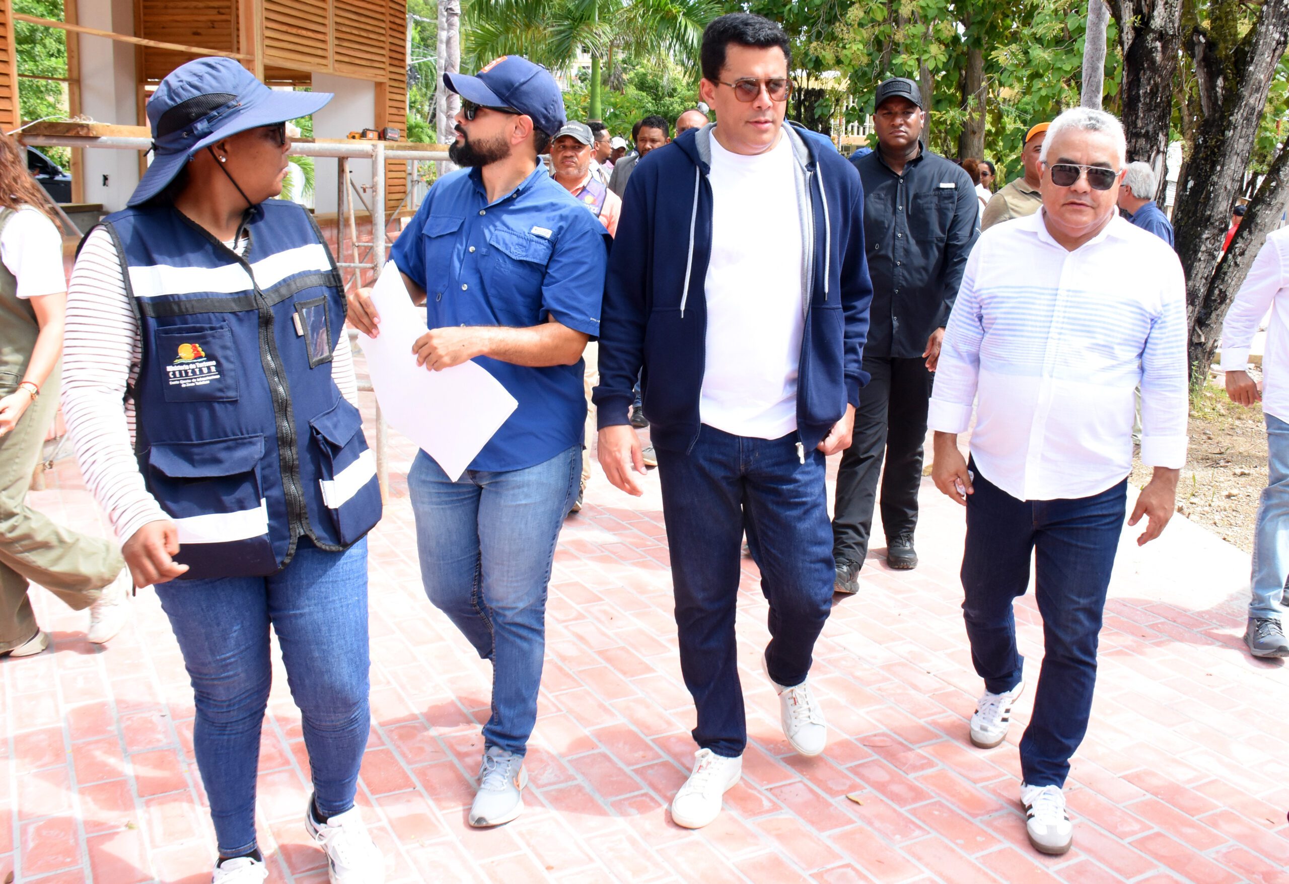 David Collado afirma reconstrucción del malecón de Samaná superó prueba de las lluvias