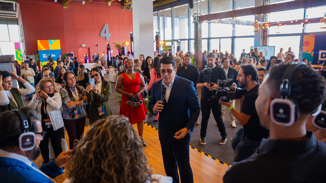 Ministro David Collado lanza en Colombia la plataforma “Conoce el Paraíso”