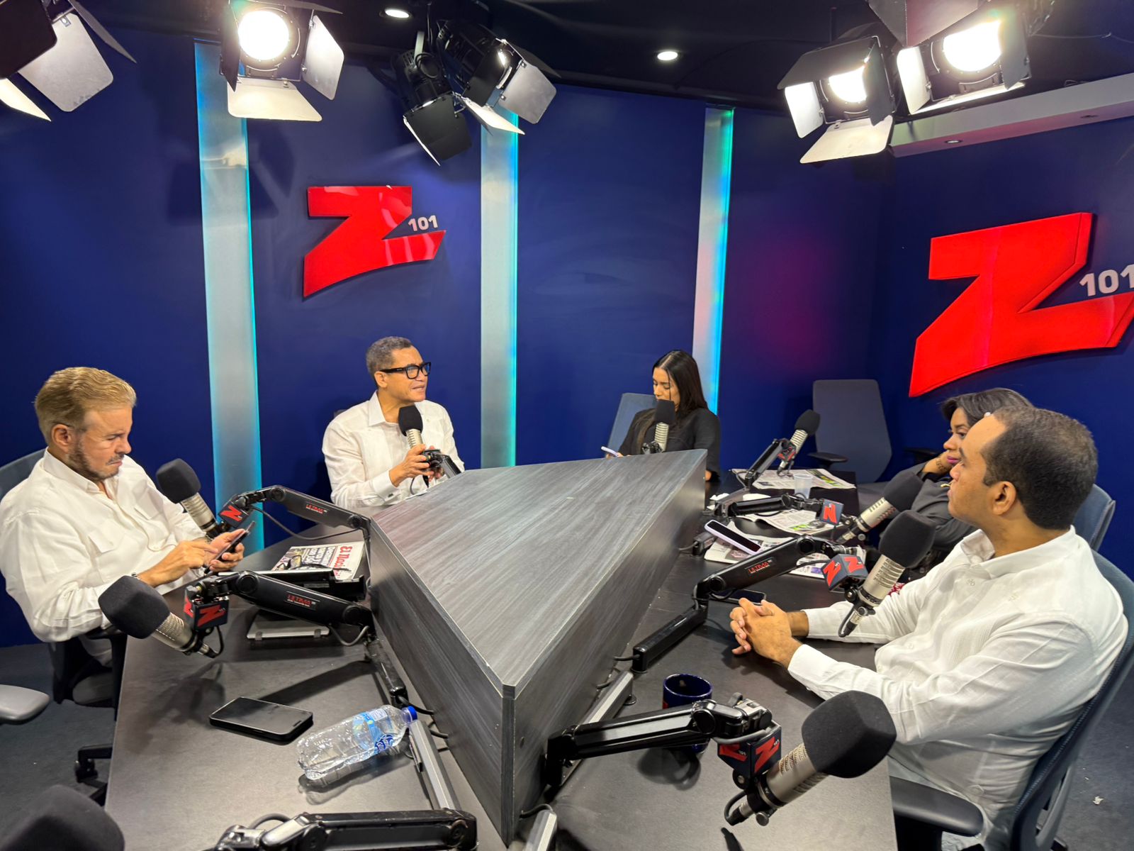 Eddy Olivares: "Este gobierno ha hecho 44 aumentos salariales, más que ningún otro"