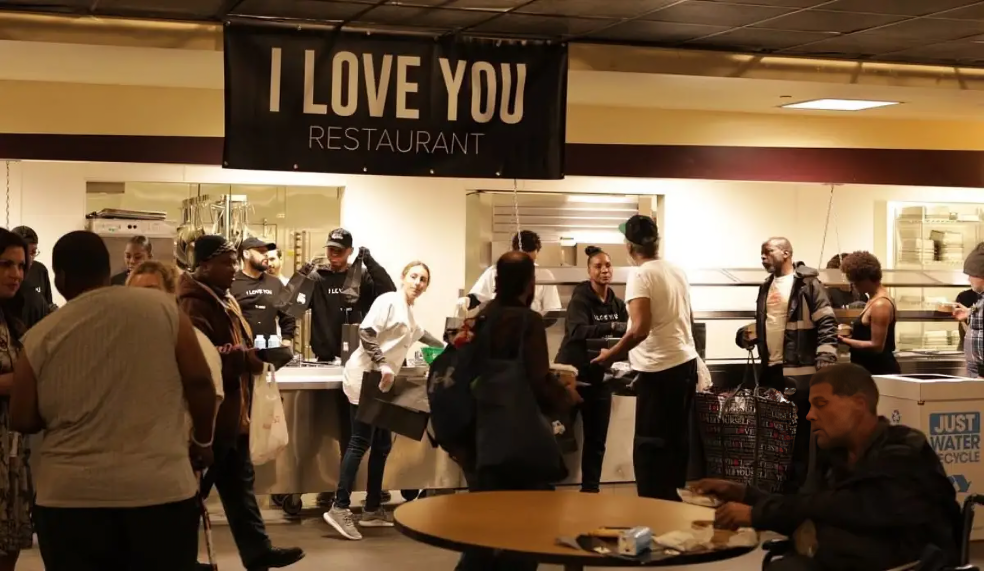 Jaden Smith transforma vidas con su nuevo restaurante vegano solidario