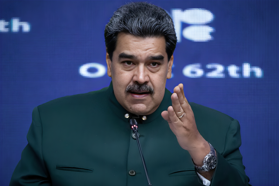 Nicolás Maduro ordena “alerta aérea” para defender a Venezuela ante posible agresión
