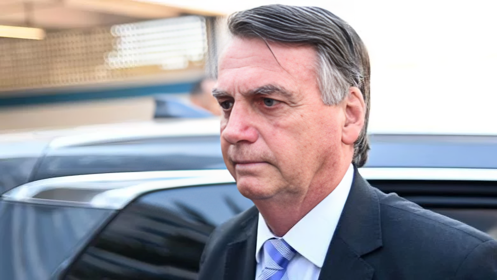 Bolsonaro tras las rejas: Inicia su condena de 27 años en Brasilia