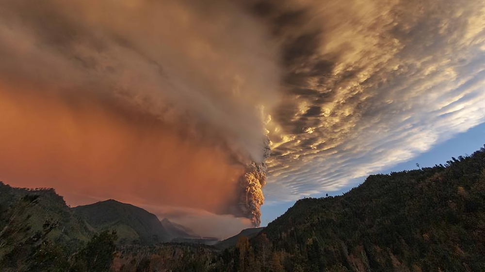 Nuevo método de IA predice erupciones volcánicas con 12 horas de ventaja