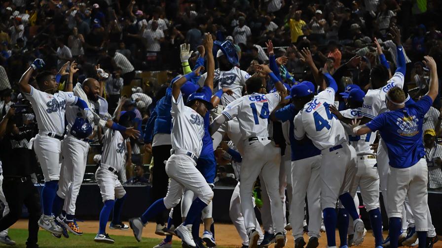 Tigres del Licey ponen fin a su mala racha con triunfo 7-1 sobre las Águilas Cibaeñas