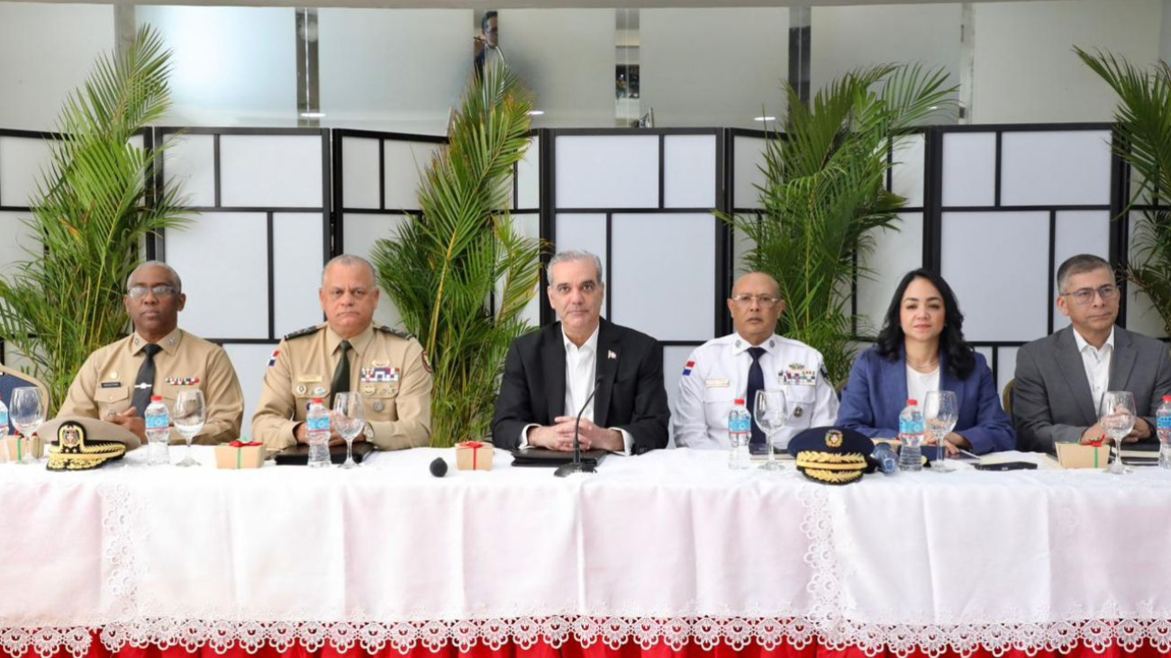 Presidente Abinader encabeza reunión de seguimiento al Plan de Seguridad Ciudadana