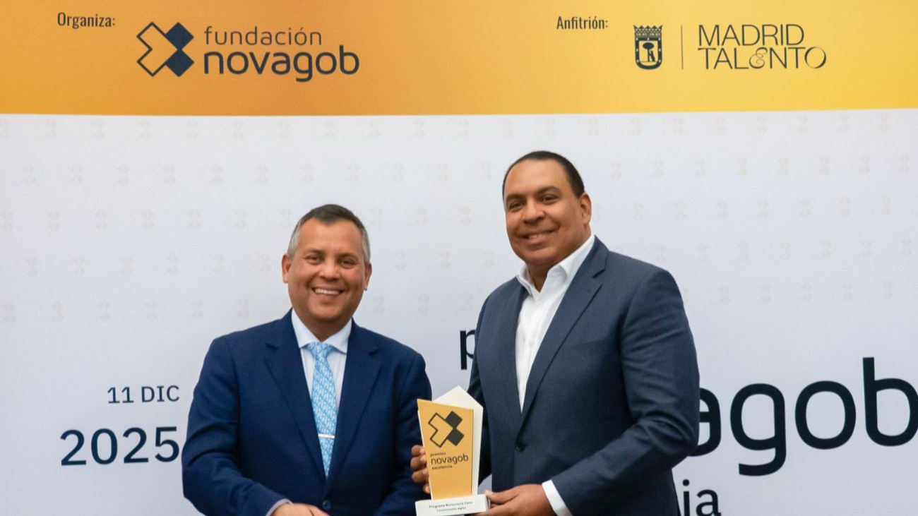 República Dominicana recibe premio NovaGob por el programa Burocracia Cero