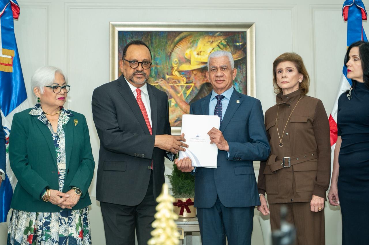 Poder Ejecutivo deposita en el Senado el proyecto de ley de la reforma policial