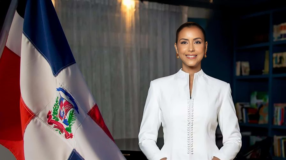 Selinée Méndez rompe el silencio y denuncia que es víctima de chantaje en redes