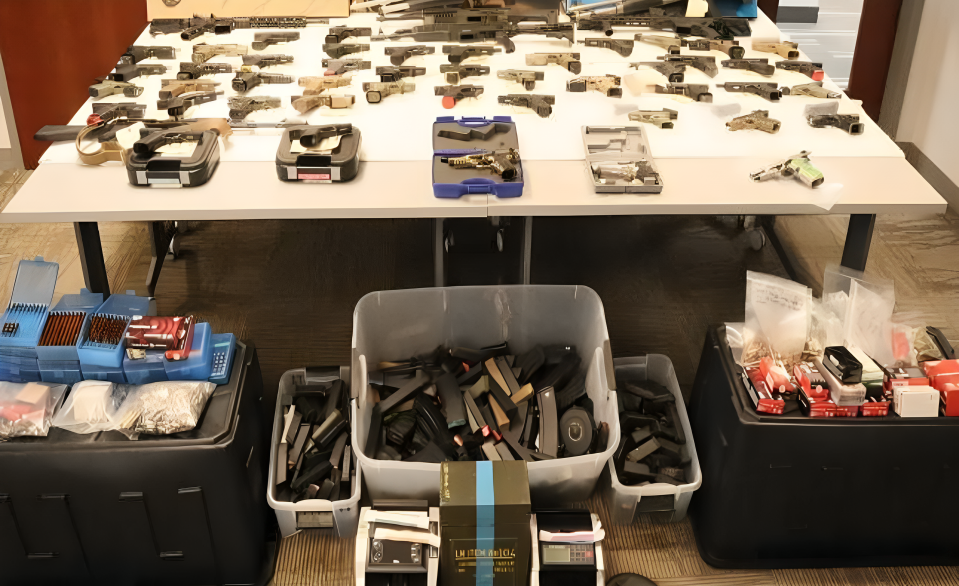 Justicia en acción: 10 años para hombre que traficaba armas hacia RD y Haití