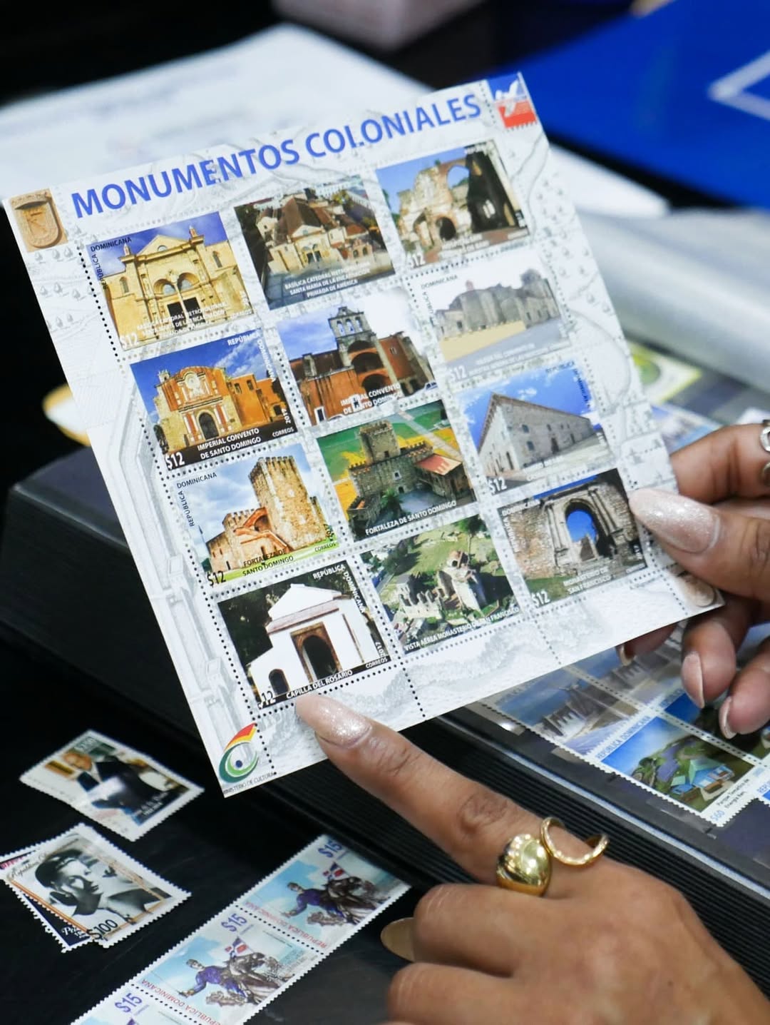 Día Mundial del Sello Postal: INPOSDOM destaca la filatelia como instrumento de identidad y memoria histórica