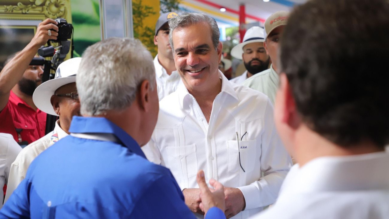 Agenda presidencial: Abinader recorrerá Santiago, Distrito Nacional y Samaná