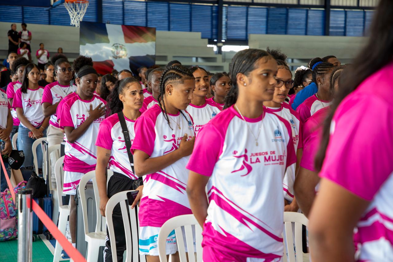 Complejo deportivo: Se inaugura obra en Ciudad Juan Bosch e inician Juegos de la Mujer 2026