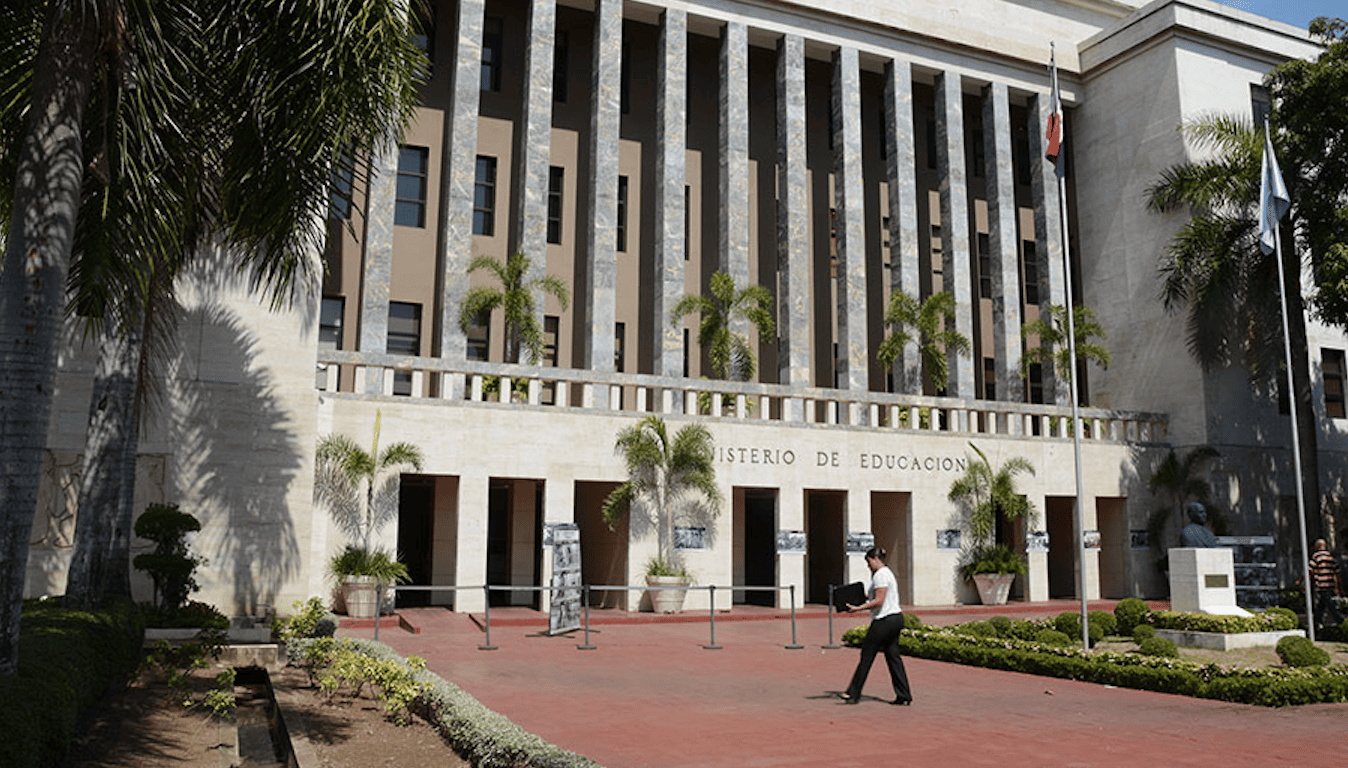 Infraestructura escolar reanuda obras en planteles de San Juan con inversión de 739 millones 