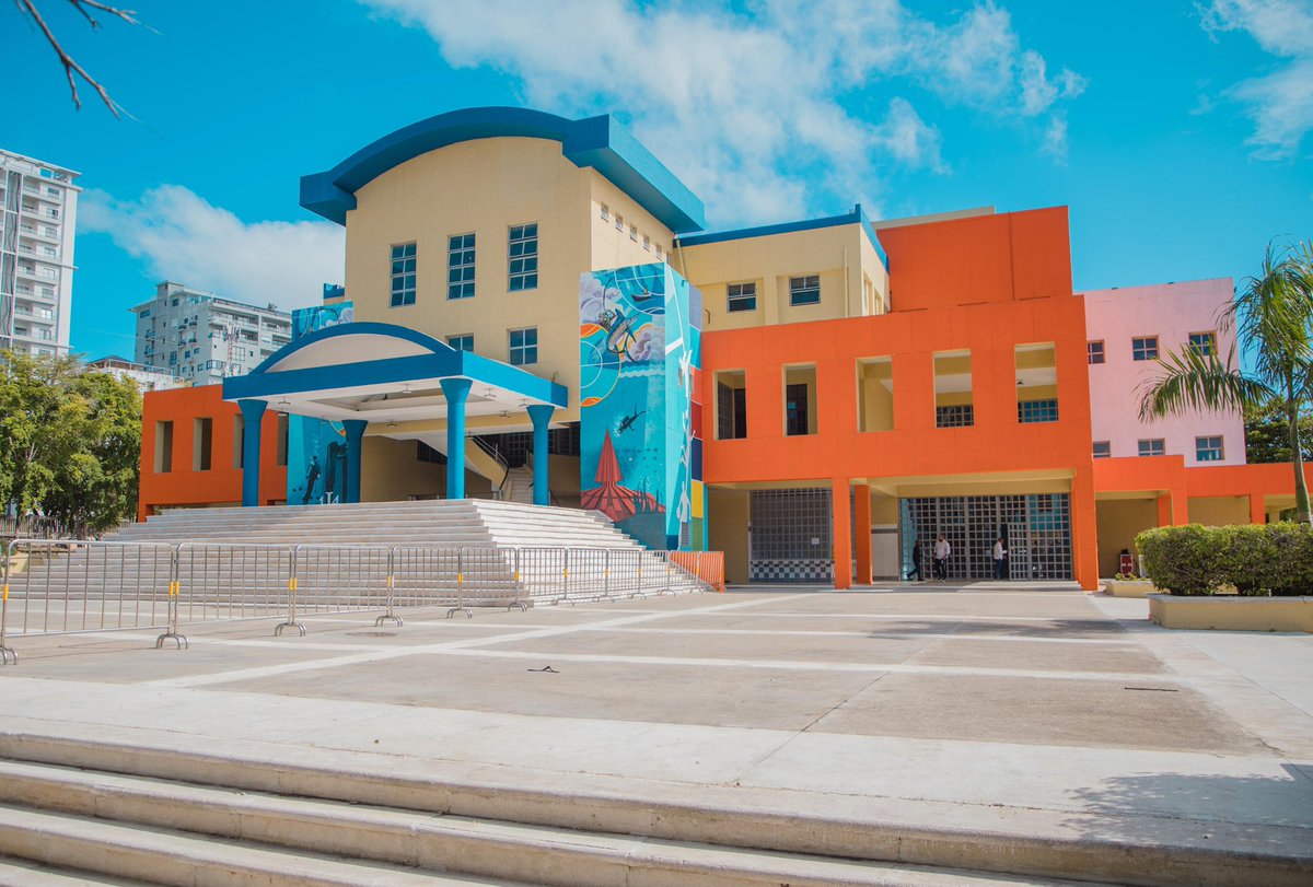 Agenda juvenil: Abinader sostendrá conversatorio, entregará becas y encabezará graduación del programa 14/24