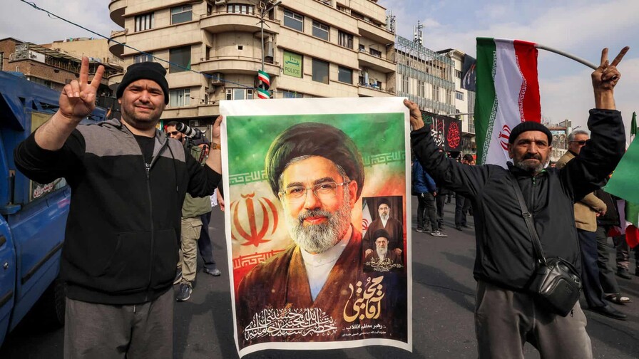 Precios del petróleo se disparan tras nombramiento del nuevo líder de Irán