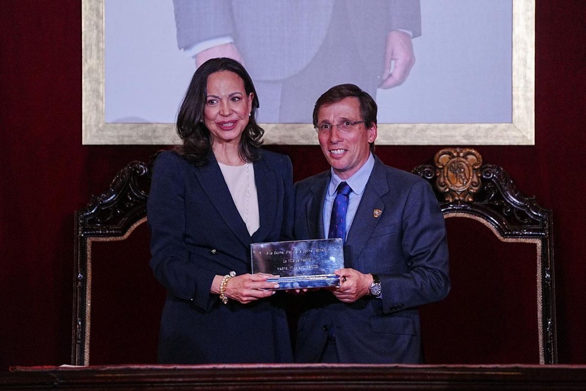 María Corina Machado recibe Llave de Oro en Madrid 