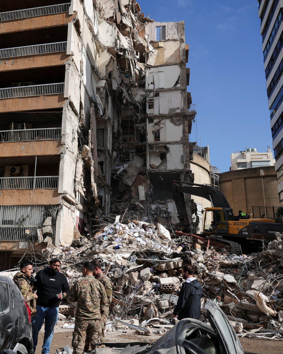 Ataques en Beirut: más de 250 muertos en bombardeos durante alto el fuego