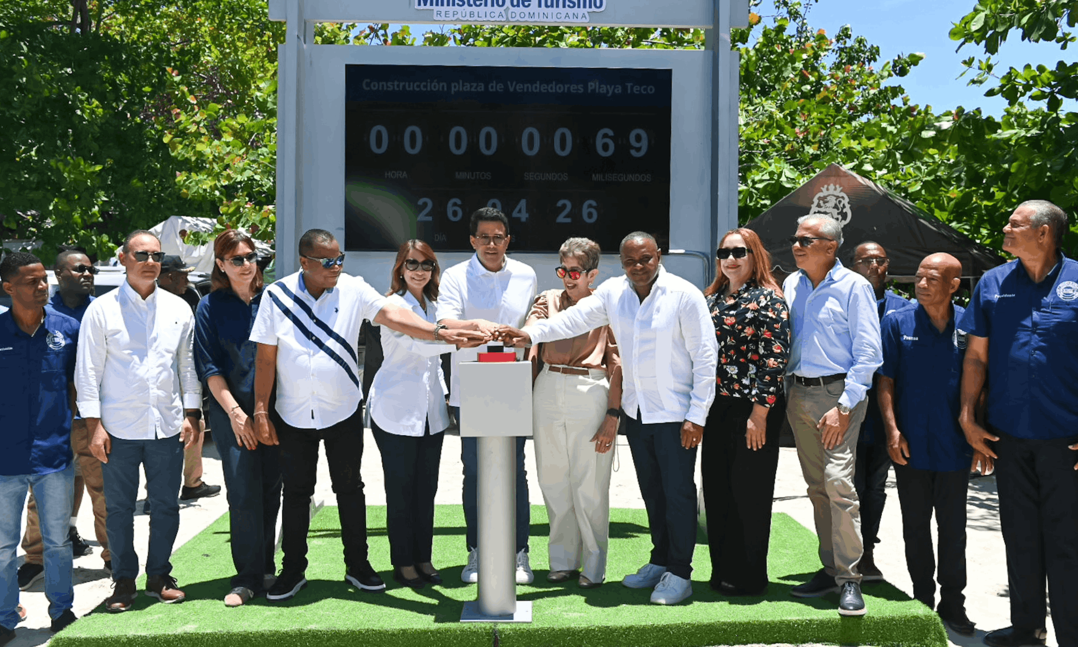 Plaza de vendedores: Gobierno inicia obra en playa Teco de Puerto Plata