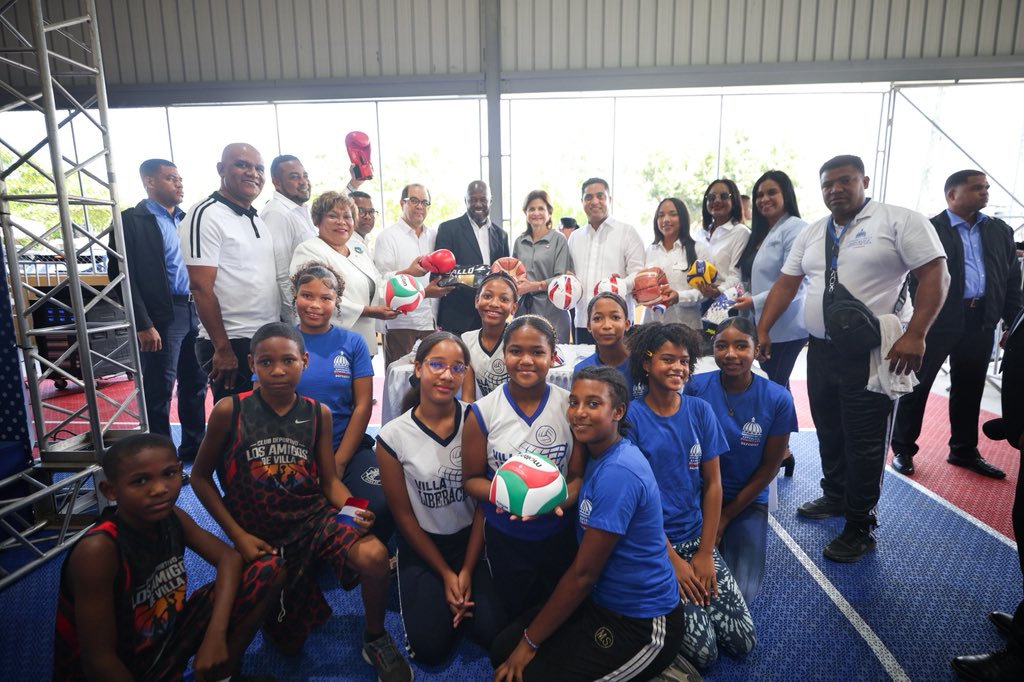 Multiuso Villa Liberación: Gobierno inaugura espacio deportivo remozado