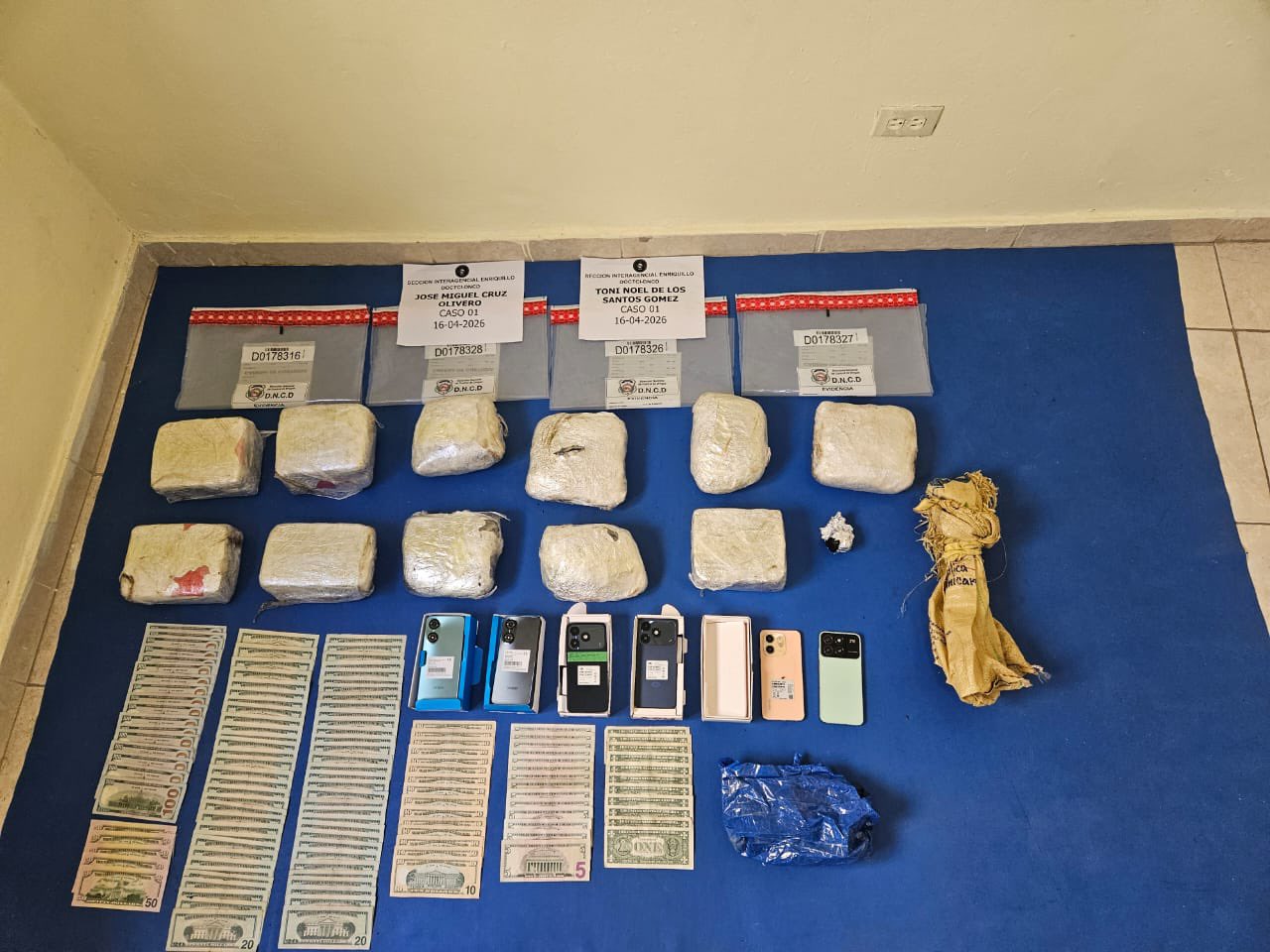 Incautan marihuana en autobús durante operativo en Barahona