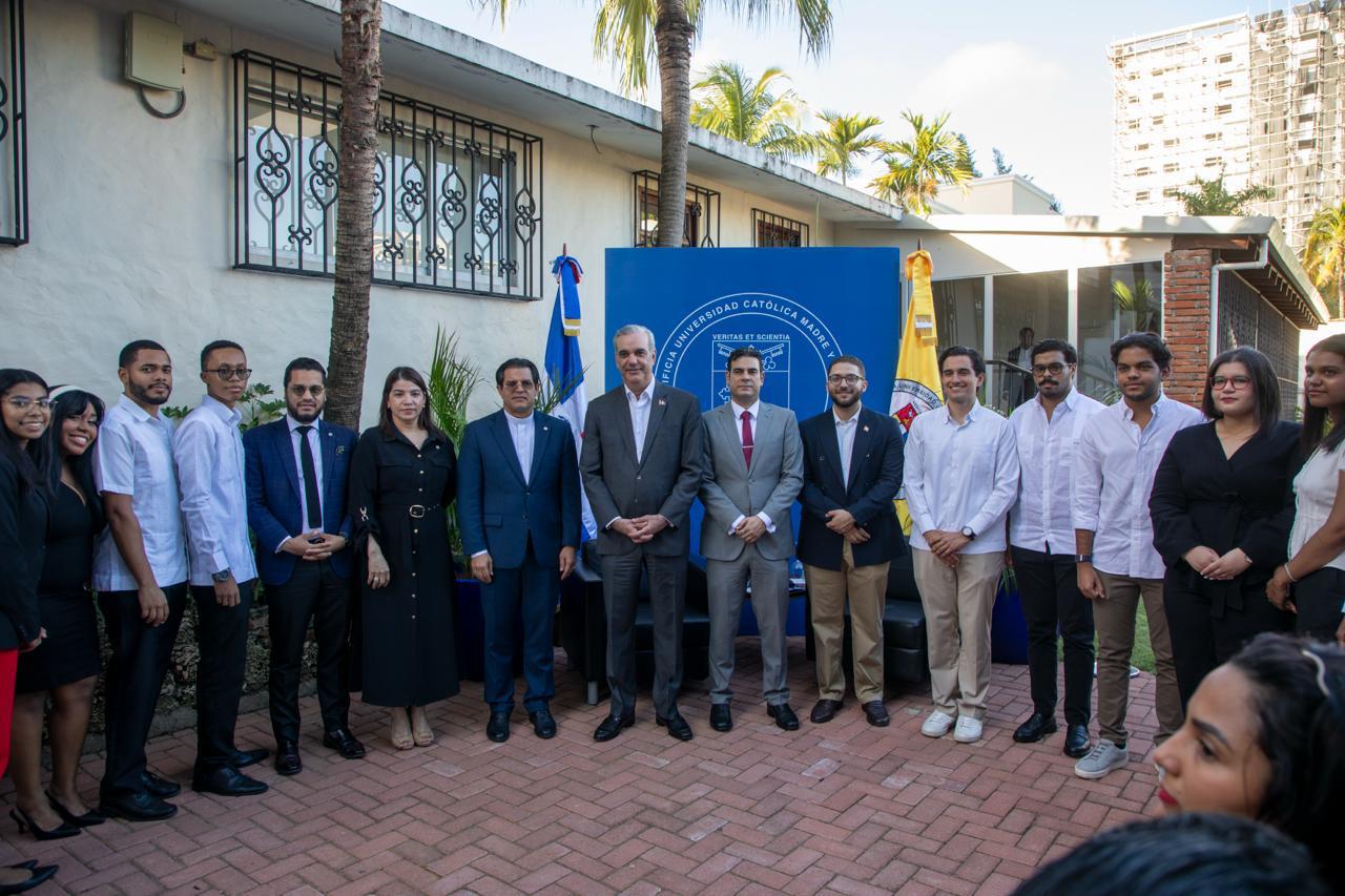 Conversatorio político: Luis Abinader afianza la cercanía y motivación hacia la población joven