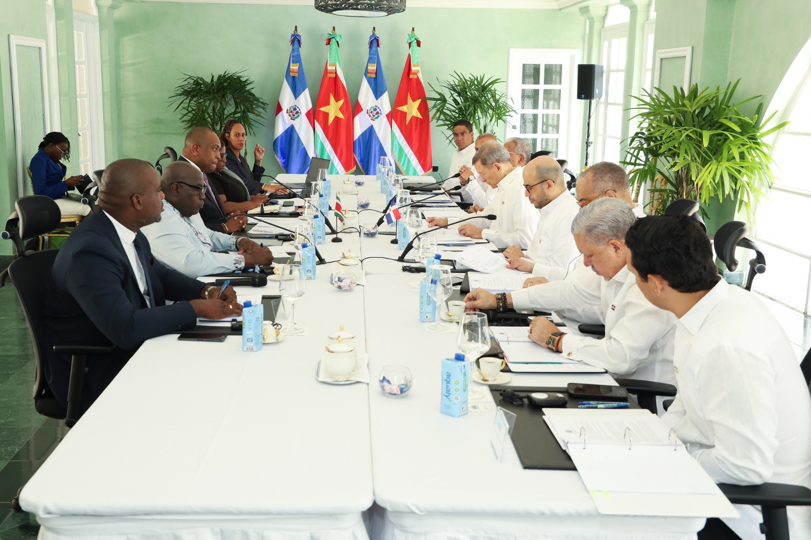 República Dominicana y Surinam refuerzan alianza estratégica bilateral