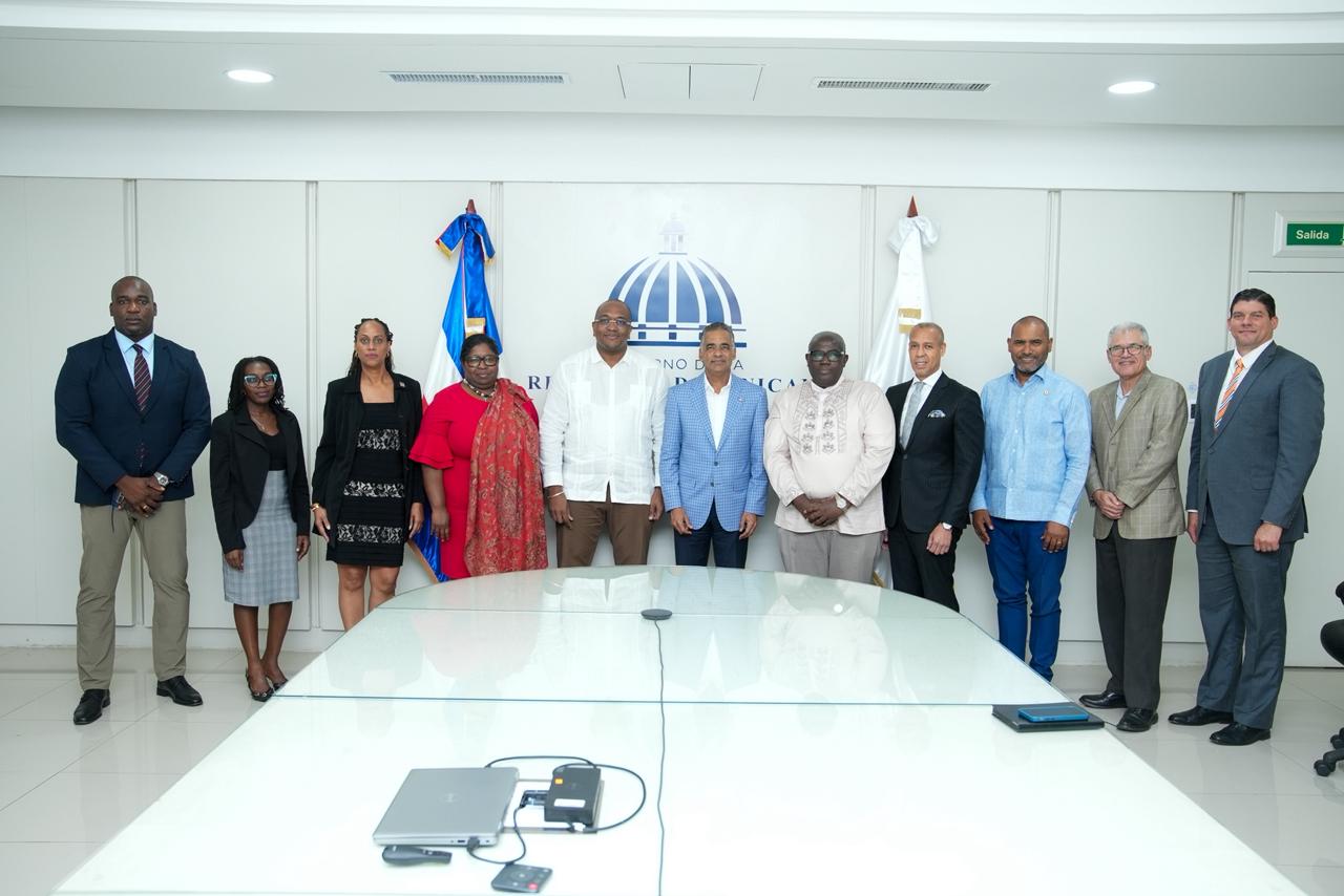 Cooperación energética entre RD y Surinam avanza en hidrocarburos