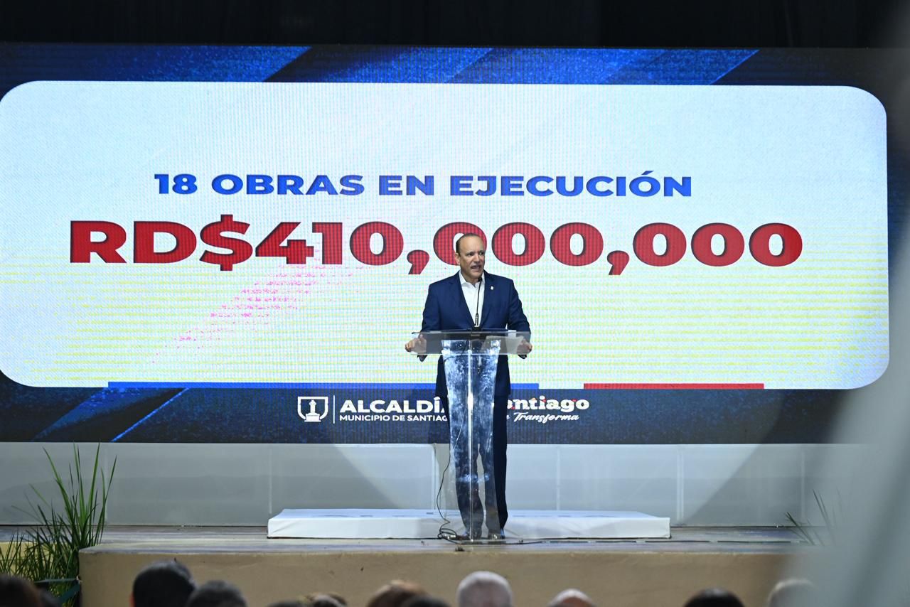 Ulises Rodríguez destaca avances y apertura de la alcaldía de Santiago a la gente