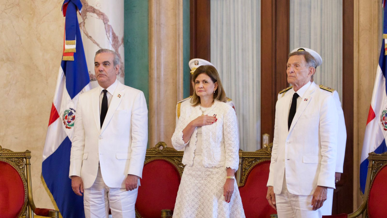Cartas credenciales: Abinader recibe seis nuevos embajadores en Palacio Nacional