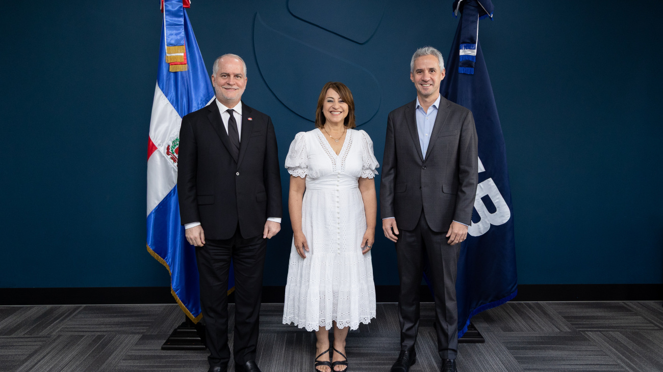 Inclusión financiera avanza en República Dominicana con adopción del WE Finance Code