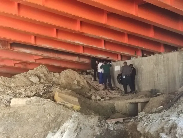 Cuerpo calcinado es hallado debajo del puente del río Burende en La Vega