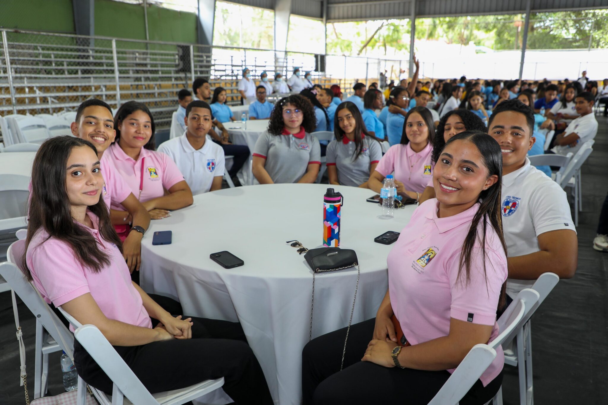 Diálogo estudiantil entre Abinader y jóvenes de Ocoa abordó educación, becas, formación técnica y nuevas oportunidades académicas
