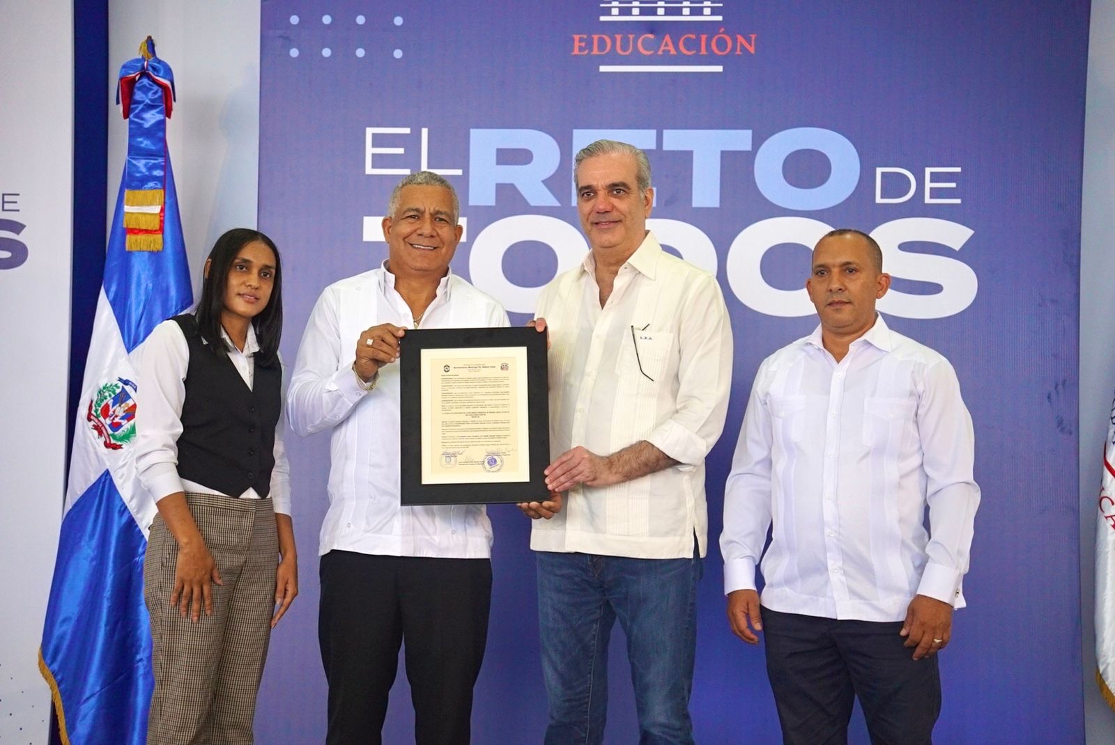 Techado escolar inaugurado por el presidente Abinader beneficiará a más de 900 estudiantes en Sabana Larga, San José de Ocoa