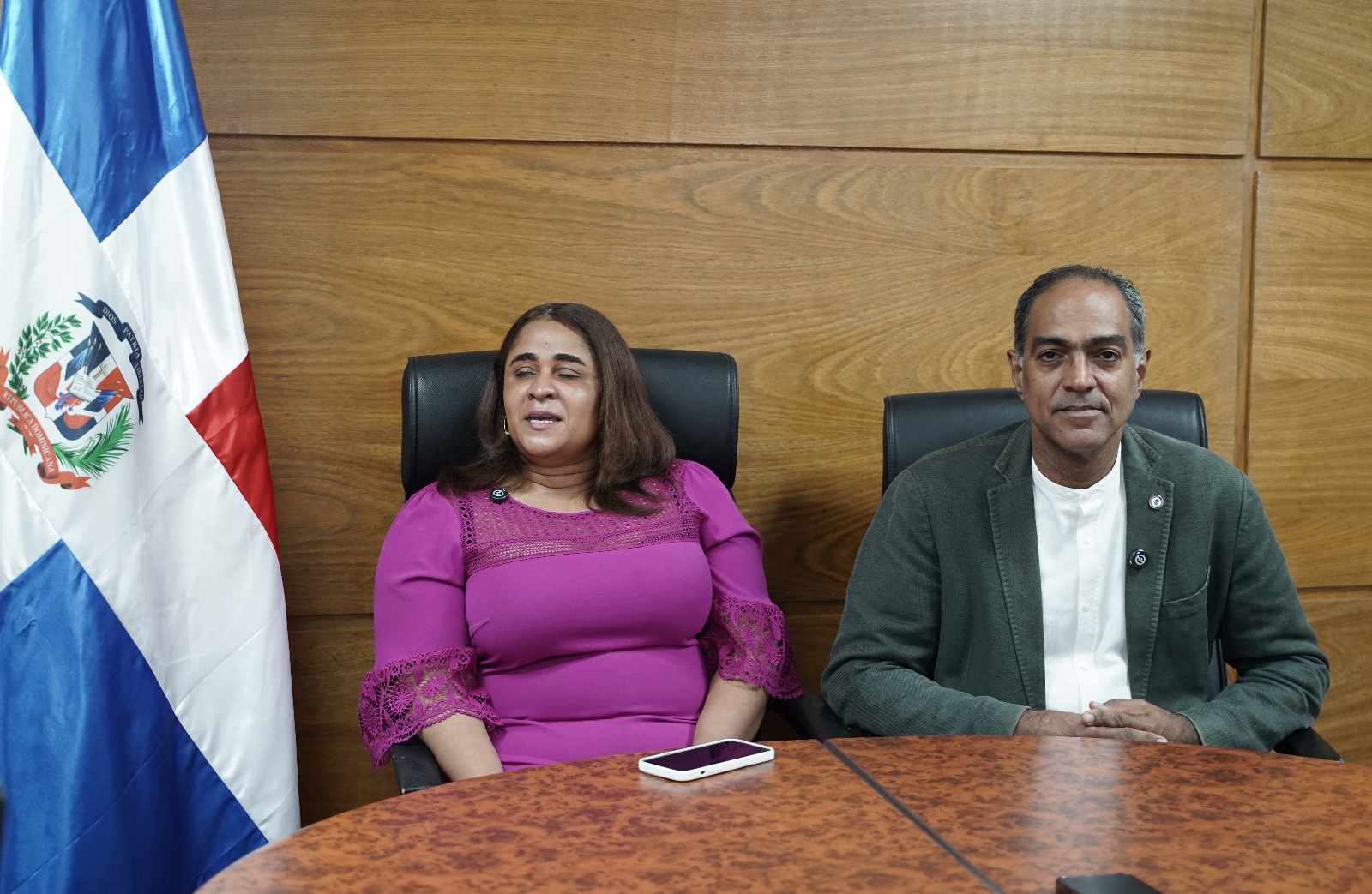Cecapci y Minerd acuerdan fortalecer continuidad de servicios para personas ciegas
