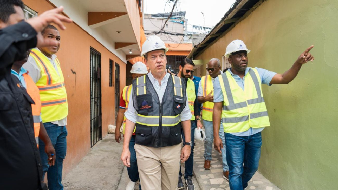 Reparación de viviendas impulsa mejoras en el sector 27 de Febrero