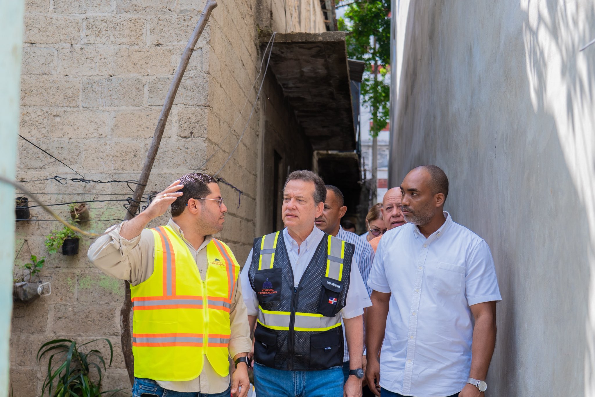 "Dominicana se Reconstruye" beneficia a 35 familias vulnerables en Villa María