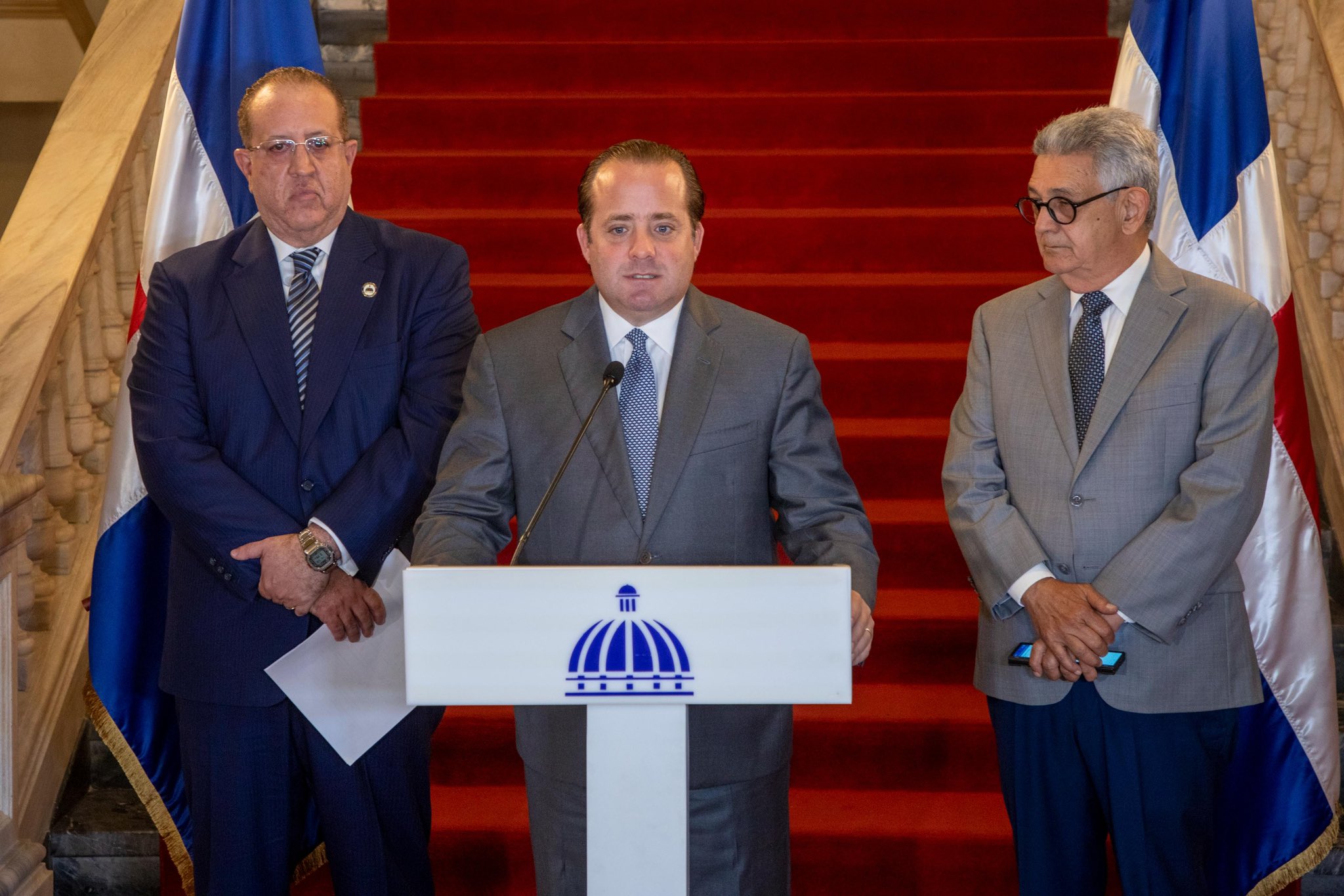 Crisis externa: Gobierno anuncia medidas para proteger economía dominicana