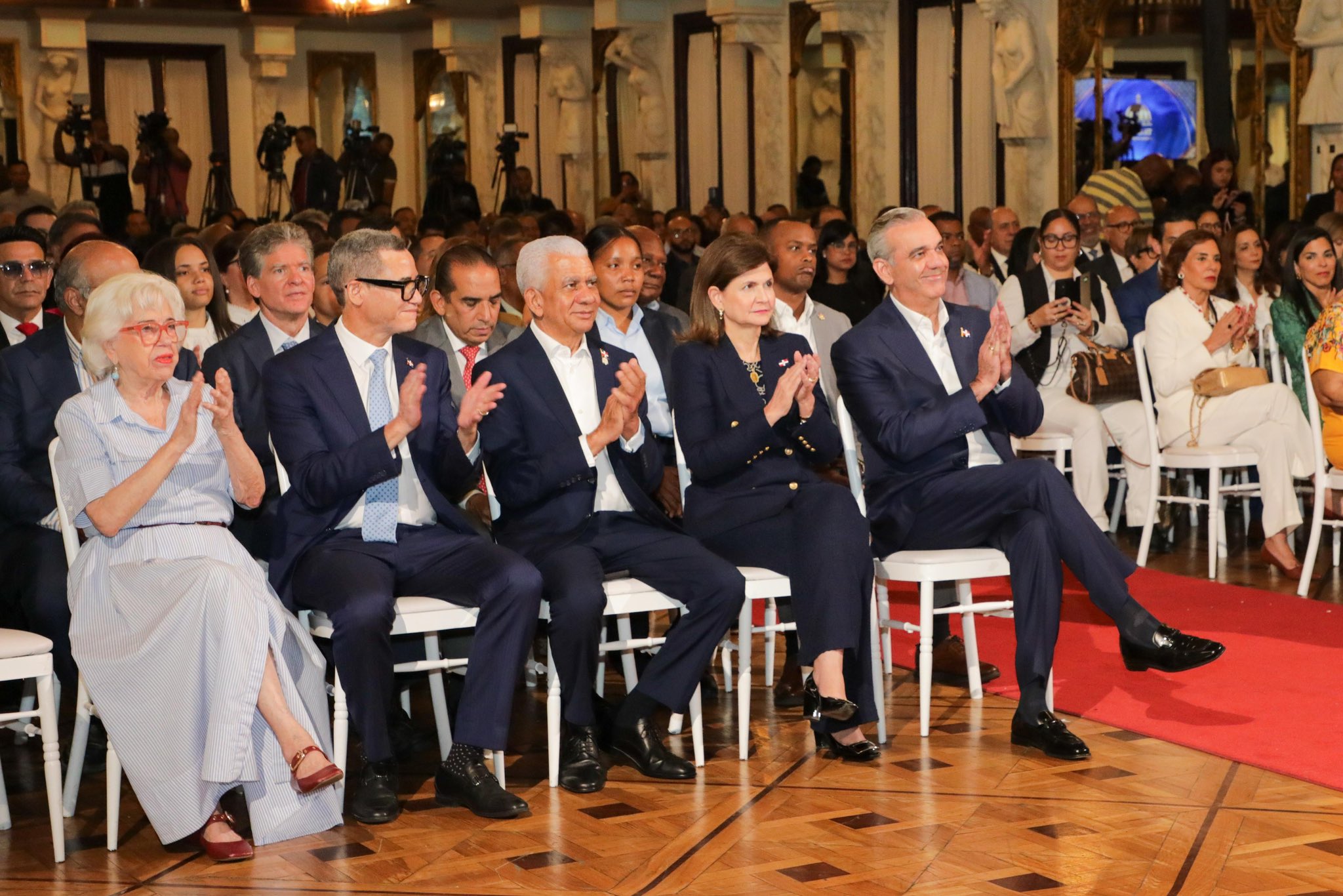 Premio Anual al Mérito Laboral: empresarios y sindicalistas apoyan trabajo tripartito